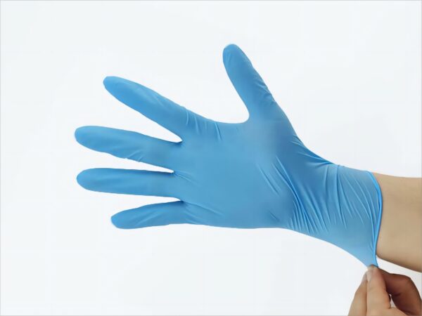 Nitrile examination gloves